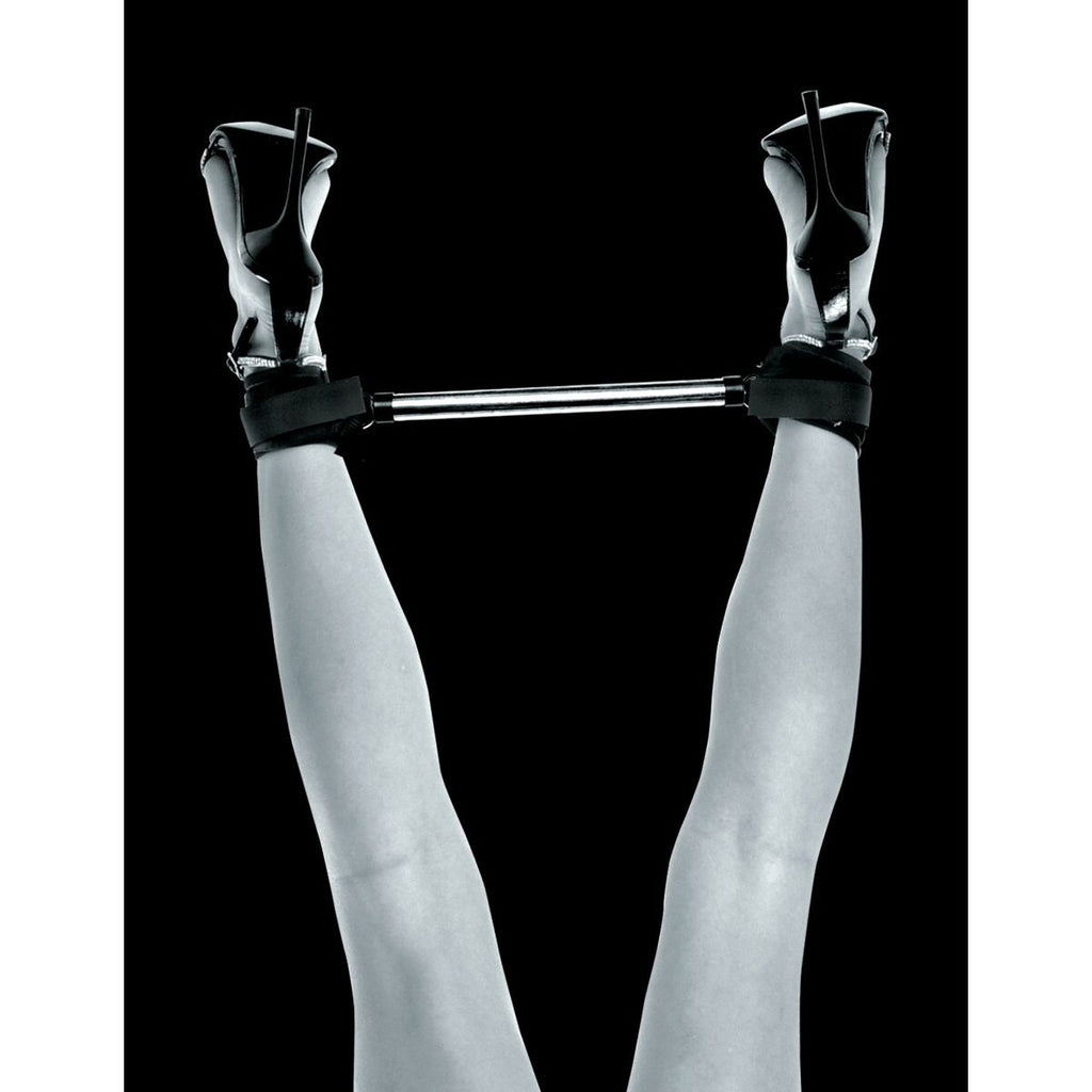 Fetish Fantasy Limited Edition – Spreader Bar